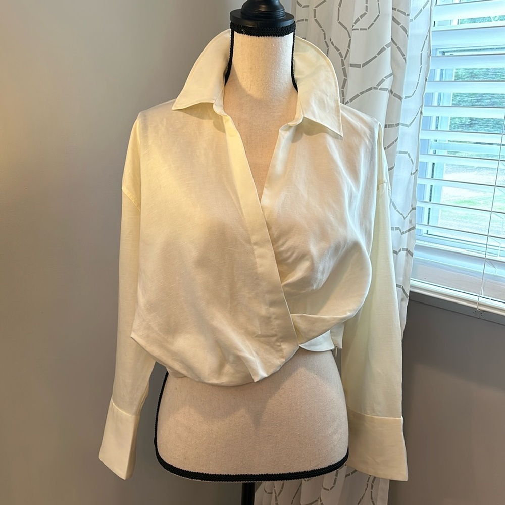 Zara  Brand new women blouse